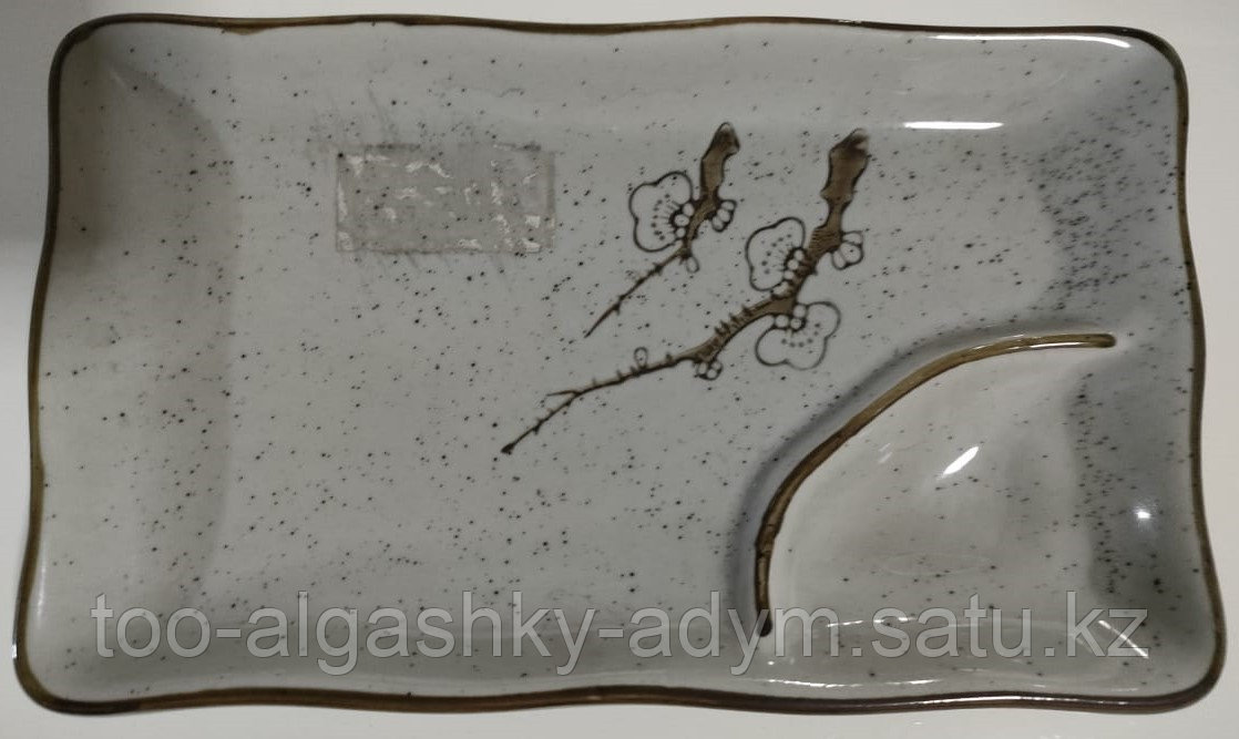 Тарелка прямоугольная с подсоусником 20х12 см BKW Sakura Арт.JT128